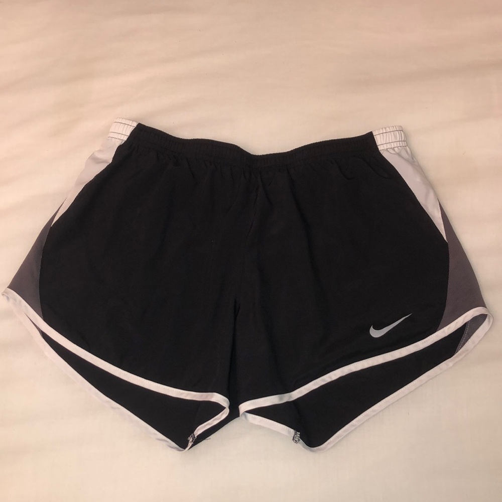 Black built in underwear running shorts || Nike